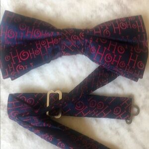 Christmas Navy & Red Patterned Bow Tie